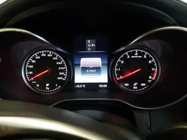 Achsschenkel hinten rechts Radnabe Mercedes Benz AMG C63 W205 4,0T 350kW 51963km