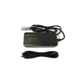 Batterieladegerät XLR 4-polig Neutrik 36V 2A – Quick unter anderem