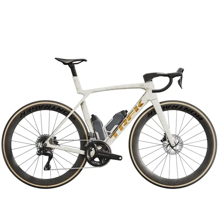 Bicycle Trek Madone SLR 7 Gen 8 – Matte/Gloss Carbon Smoke 2025