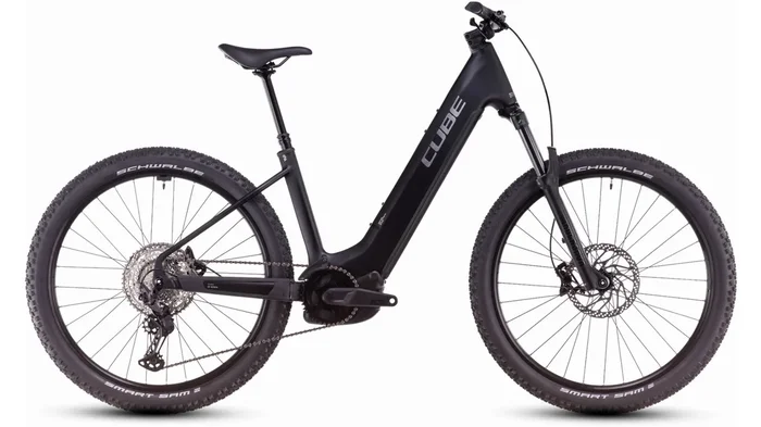 Cube Reaction Hybrid Race 800 Wh E-Bike Hardtail Easy Entry 27,5″ black´n´metal