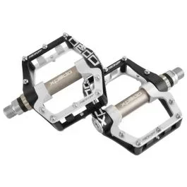 Xpedo FaceOff 18 Fahrradpedale (9/16″ | schwarz / silber)